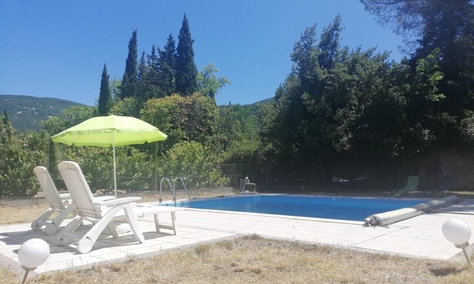 Nyons Maison | Bienvenue à l'Olivade piscine privative avec grand jardin