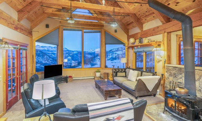 Placerville Maison | Welcome to the WildLife