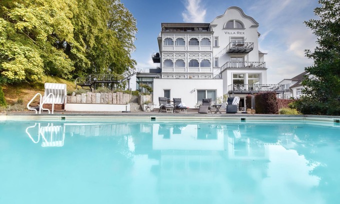 Sellin Appartement | Welcome to your exclusive vacation apartment Bernstein / Villa Rex
