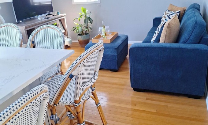 Margate City Copropriété | Welcoming 2-bedroom condo in Margate, NJ,. 2 blocks to beach
