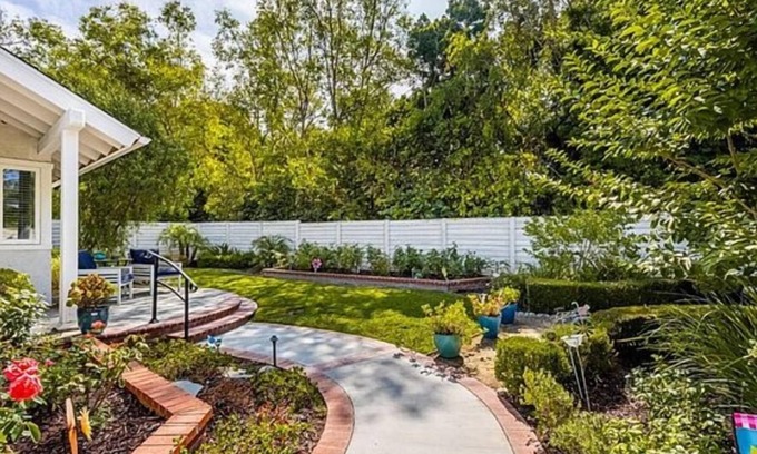 Oak Creek Maison | Welcoming 3-bedroom house in Irvine