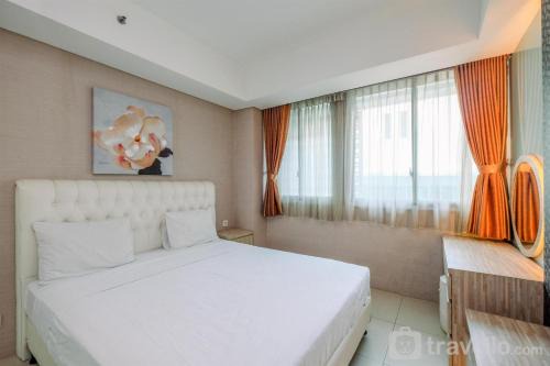 Bangka Appartement | Well Appointed 2BR at Kemang Village Apartment By Travelio