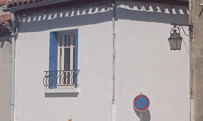 Carcassonne Maison | Maison bien équipée au pied de la cité médiévale avec garage, Wifi & 2 salles d'eau