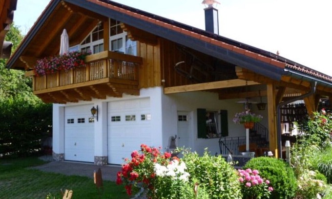 Wiederhofen Appartement | Maison de campagne *** bien entretenue dans une position tranquille et ensoleillée