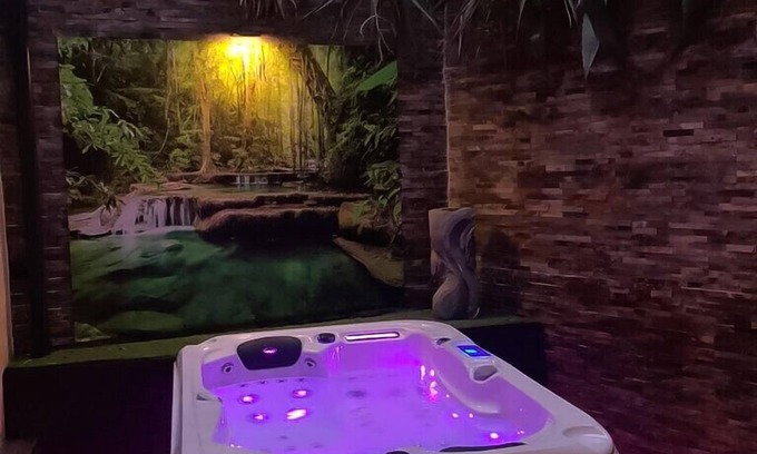 Bouleternere Maison | Wellness Retreat - Unique Village House in Bouleternère