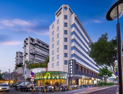 Lucheng District Hôtel | Wenzhou wumajie all-weather hotel shamao river branch - located in the city center pedestrian street with breakfast coffee afternoon tea free laundry drying service free gym free daily necessities free wifi tourist attractions hotel recommendation