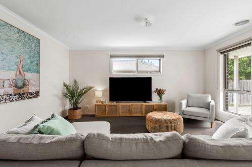 Geelong West Maison | West Addis I Longer Stays Welcome