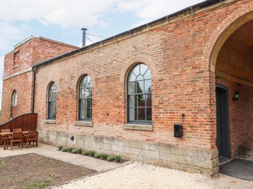 Retford Maison | West Stable