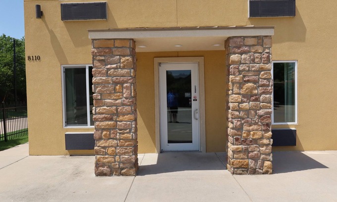 Fort Worth Hôtel | West Worth Inn and Suites