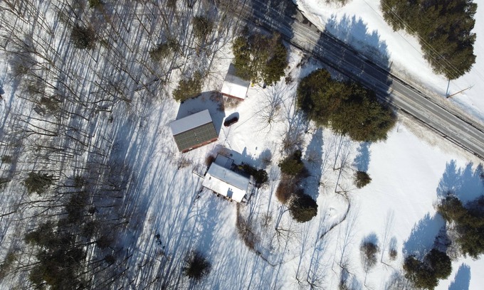 Greenville Maison | Westerlo Dog Friendly Home in the country. Fenced yard.