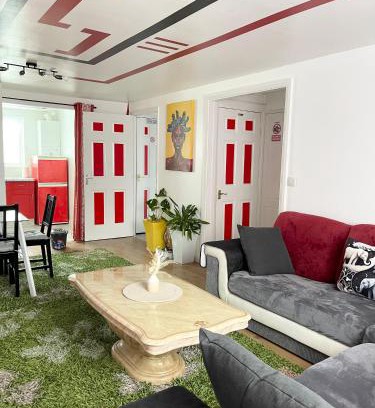 Chadwell Appartement | Westfield Gardens Apartment - 3 bedrooms
