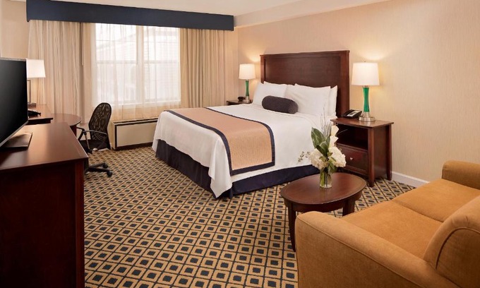 Westford Hôtel | Westford Regency Inn & Conference Center