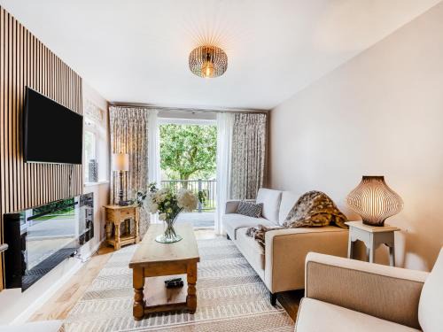 Ashbourne Maison | Wheelwright's Cottage