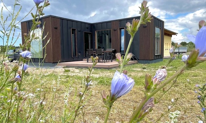 Altefaehr Maison | Where time is lost in the green and relaxation is at home?