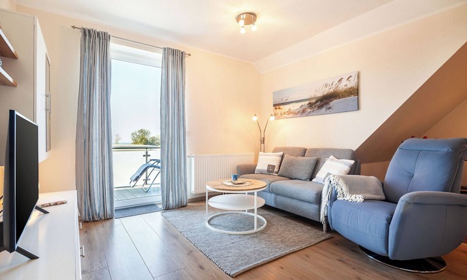 Rerik Appartement | Whg Hansekogge au 1er Premier étage, grand balcon avec vue mer, équipement de haute qualité