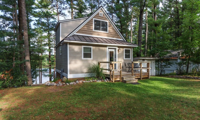 Waupaca Cabine | Whispering Pines on the Lake