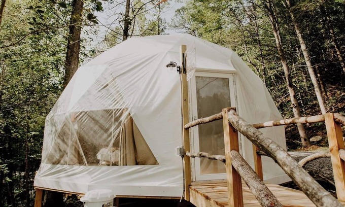 Cosby Appartement | Whispering Waters: Dome Getaway