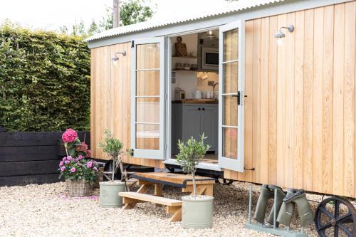 Warminster Maison | Whitbourne farm