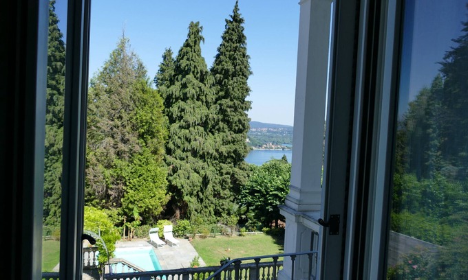 Dagnente Maison | White Lilac romantic B&B adults only