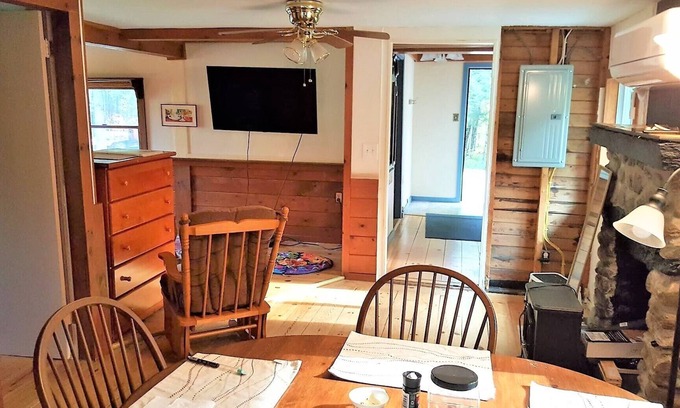 Bath Maison | White Mountain Home