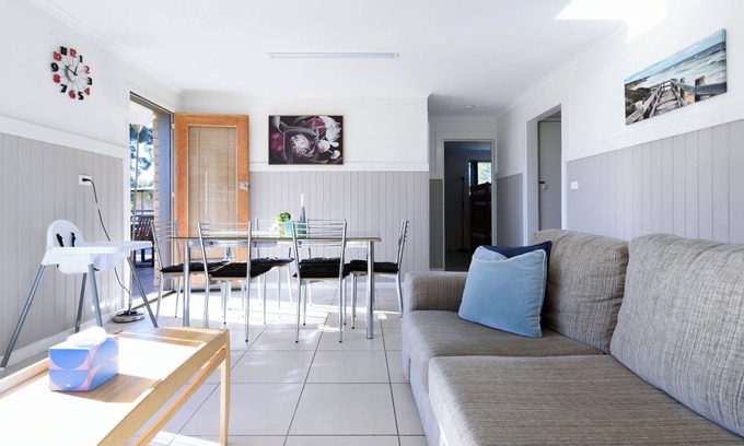 Four Mile Creek Station Balnéaire | White Sands Coastal Getaway – Steps to the Shore