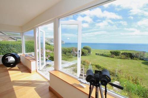 Swanage Maison | White Sands