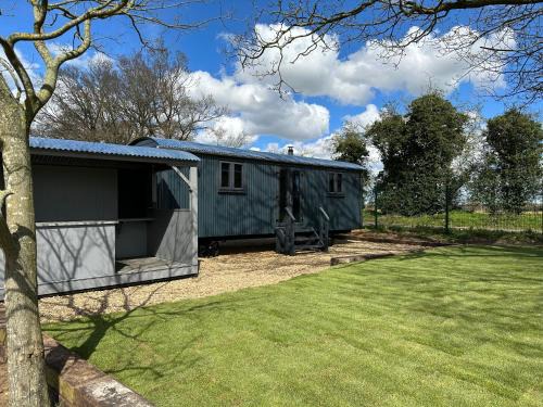 Foxley Maison | Whitwell and Reepham Station - Meadow View