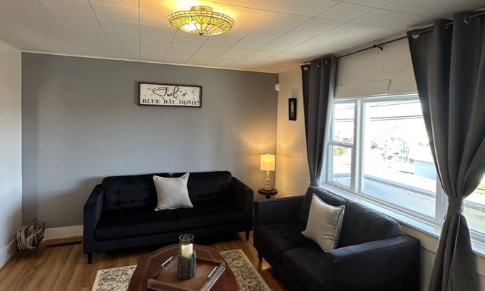 Dalhousie Maison | Whole house w/ picturesque mountain views, super close to beach & hiking trails!