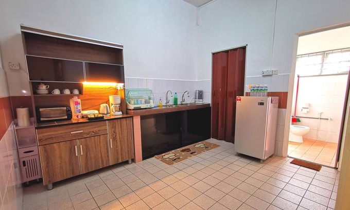 Klebang Kechil Maison | POURQUOI PAYER PLUS @ Downtown Double Storey Homestay