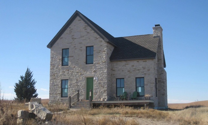 Cottonwood Falls Maison | Vues larges et sans fin depuis une colline privée dans les collines de silex