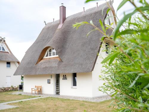Am Salzhaff Maison | Wiesenpieper - Ferienhaus mit Kamin, Sauna und Meerblick