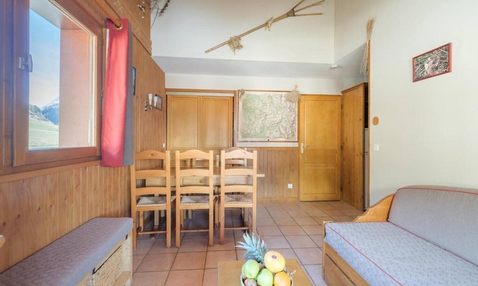 Lanslevillard Appartement | Wifi, 50m des commerces, sauna, balcon, parking, télévision, casier à ski, 32m², Val Cenis