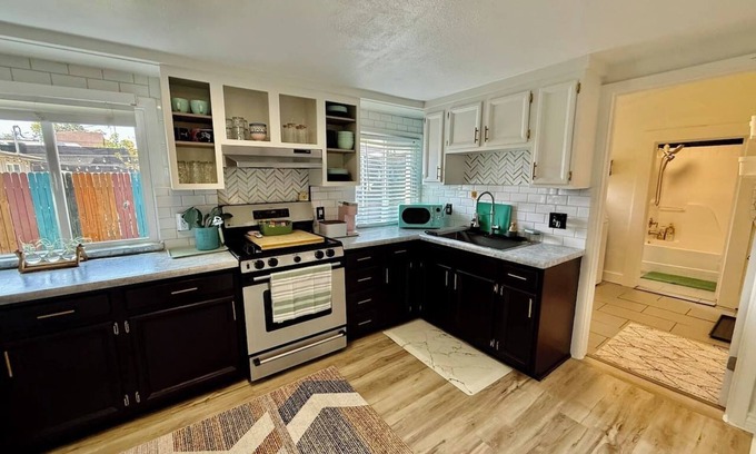 Poplar Grove Maison | Wild Bird Grove-Near Downtown SLC