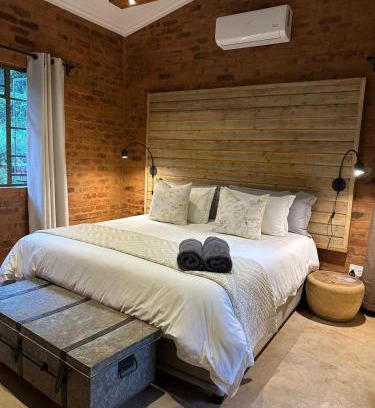 Pretoria Appartement | Wild Fig Cottage with Tickle Tub in Hartbeespoort