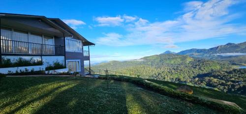 Udumbanchola Maison | Wild Lily