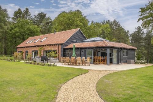 Aldborough Maison | Wild Meadow Barn
