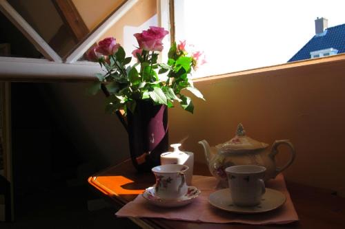 Amsterdam West Lit Et Petit-Déjeuner | Wild Roses
