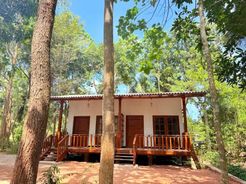 Pahala Maragahawewa Hôtel | Wilpattu Greenheart Resort