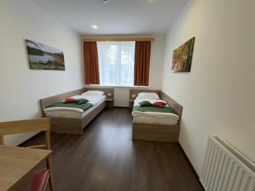 Guntramsdorf Hôtel | WinBudget "bed&breakfast" Guntramsdorf