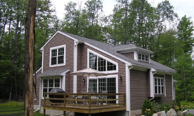 Coudersport Maison | Windows dans les bois