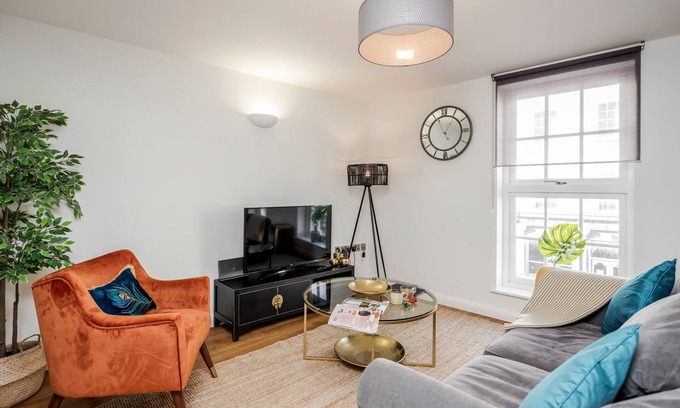 Windsor City Centre Appartement | Windsor Cosy Stay 2BR : Spring Special Discount