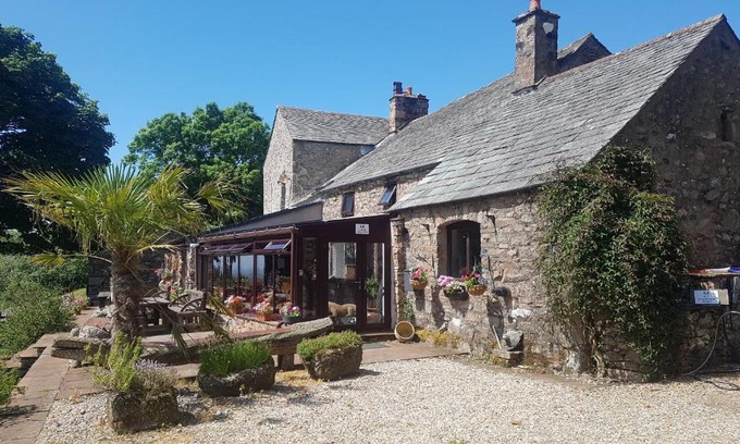 Seascale Maison | Windsor Farm House on The Big "W" Ranch