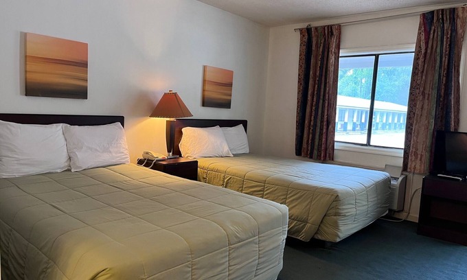 Grove Hill Hôtel | WINDTREE INN