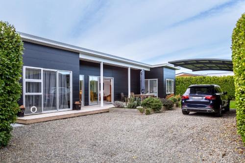 Martinborough Maison | Wine Country Bach