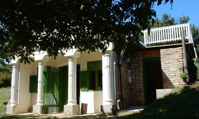 Nagyszekely Cottage | maison de vin dans la vallée silencieuse