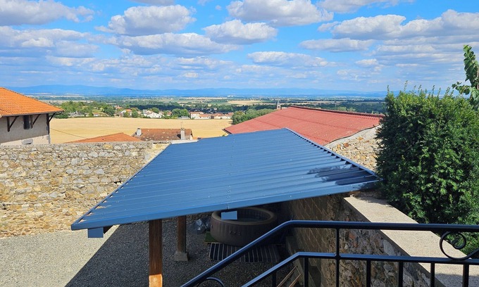 Prompsat Maison | Winegrower's house, private courtyard, 4 people/2 beds