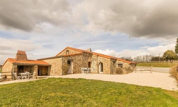 Le Cellier Cottage | Maison de vignerons avec jardin, Wifi, animaux acceptés