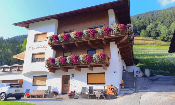 Oetz Appartement | Winklerhof - Bergblick by Interhome