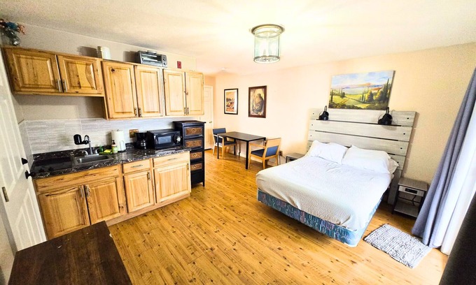 Winnisquam Appartement | Winnisquam Lakefront Condo