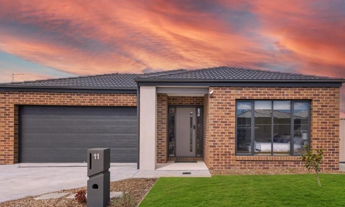 Delacombe Appartement | Winter Valley Retreat - Palatial Pad in the Valley!